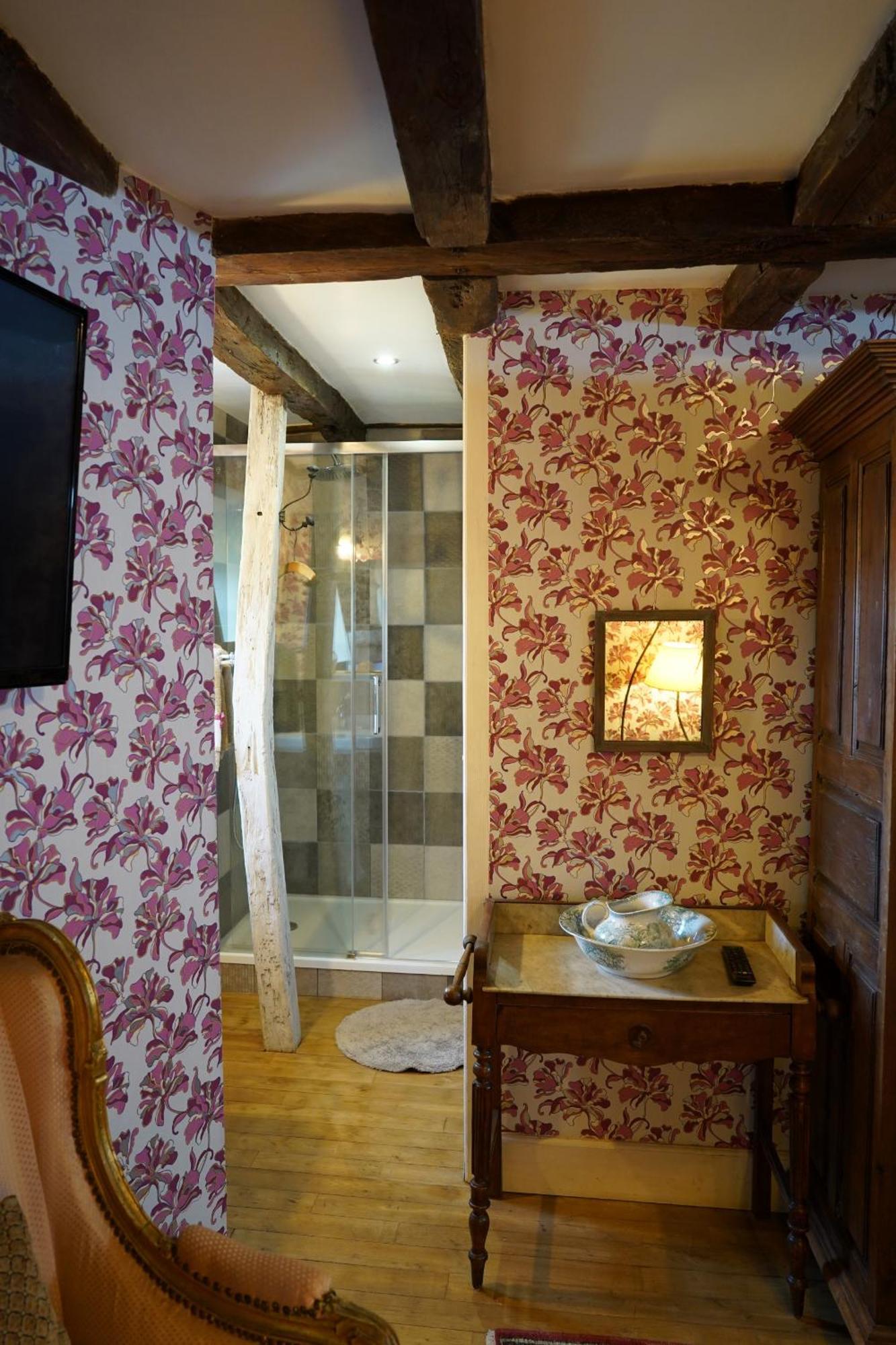 Chateau De Vassinhac Chambres D'Hotes Collonges La Rouge Oda fotoğraf