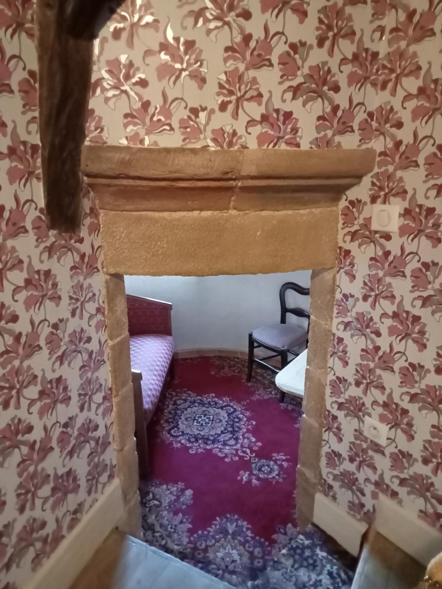 Chateau De Vassinhac Chambres D'Hotes Collonges La Rouge Oda fotoğraf